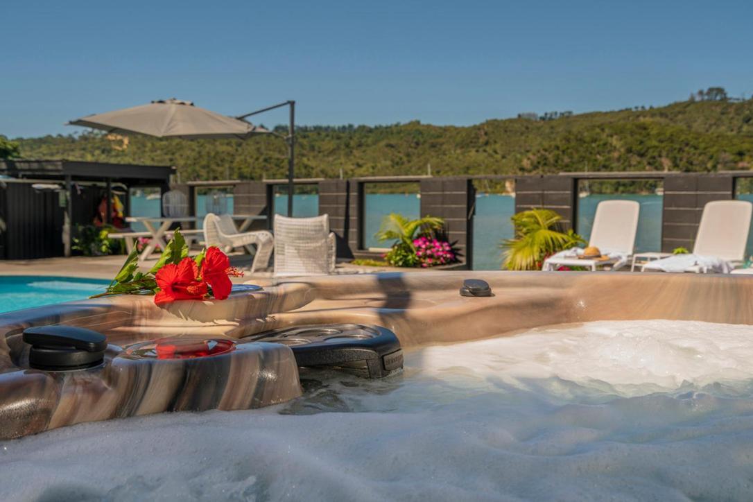 Oceans 88 Whitianga Coastal Suites Екстериор снимка