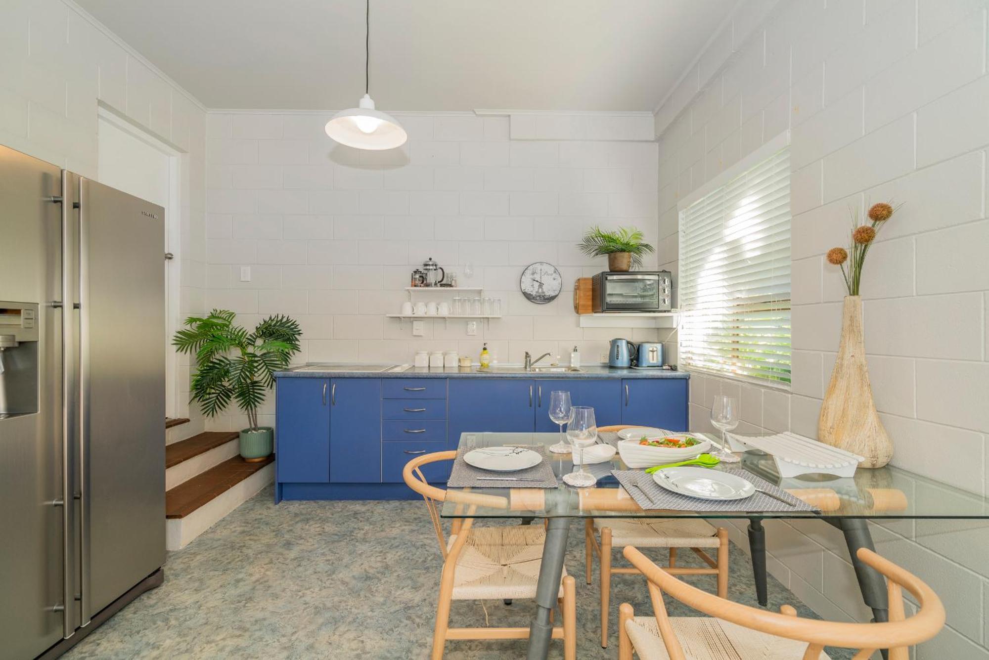 Oceans 88 Whitianga Coastal Suites Стая снимка
